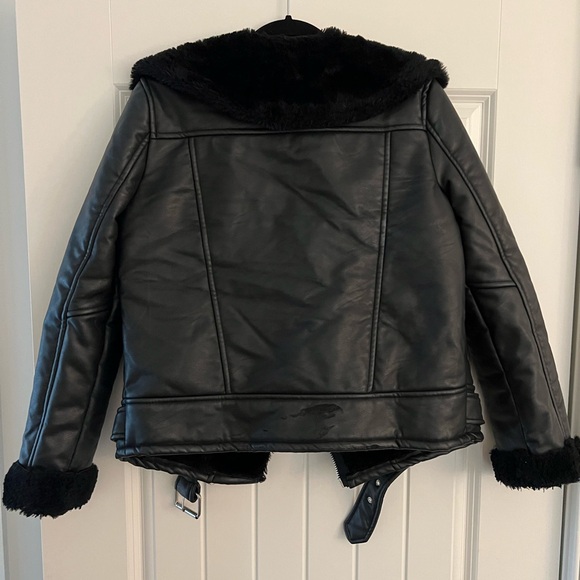 Fashion Nova "Chic Bad Ass Faux Leather Jacket" shearling - size small - Picture 4 of 7